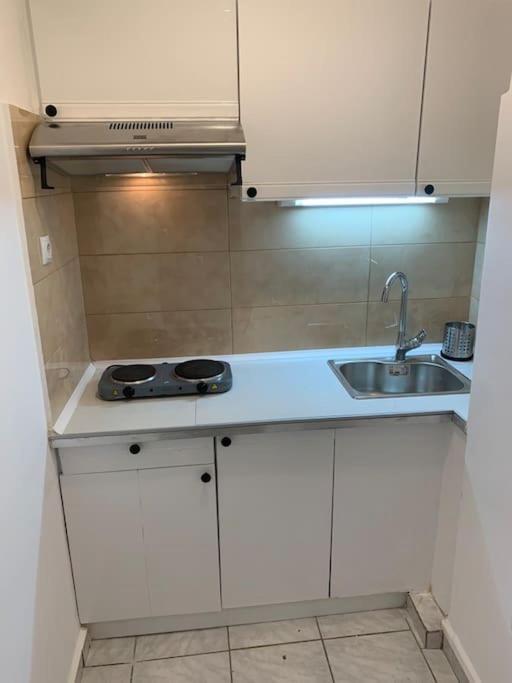 Athens Apartments For Rent Εξωτερικό φωτογραφία